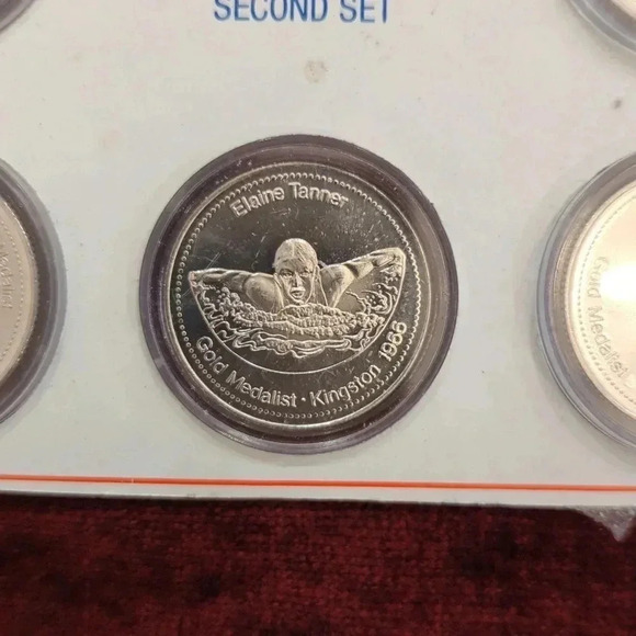 Edmonton Commonwealth Games  Commemorative Medallions (2) - Picture 5 of 7